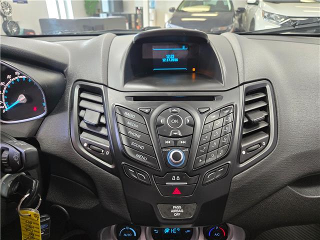 2017 Ford Fiesta SE (Stk: 22HE28569A) in Winnipeg - Image 14 of 21