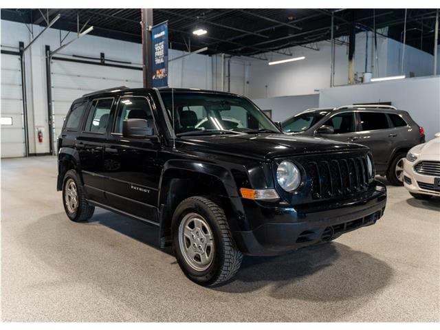 2015 Jeep Patriot Sport/North (Stk: R68373) in Calgary - Image 3 of 19 2015 Jeep Patriot Sport/North (Stk: R68373) in Calgary - Image 3 of 19