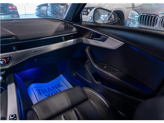 2017 Audi A4 2.0T Technik (Stk: RE69052) in Calgary - Image 18 of 20 2017 Audi A4 2.0T Technik (Stk: RE69052) in Calgary - Image 18 of 20