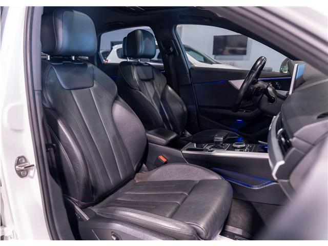 2017 Audi A4 2.0T Technik (Stk: RE69052) in Calgary - Image 19 of 20 2017 Audi A4 2.0T Technik (Stk: RE69052) in Calgary - Image 19 of 20
