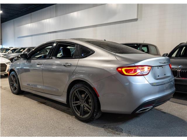 2015 Chrysler 200 S (Stk: RE69169) in Calgary - Image 4 of 21