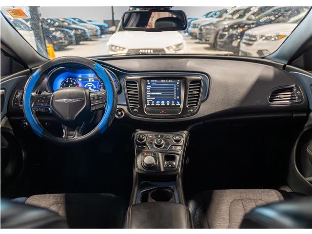2015 Chrysler 200 S (Stk: RE69169) in Calgary - Image 19 of 21