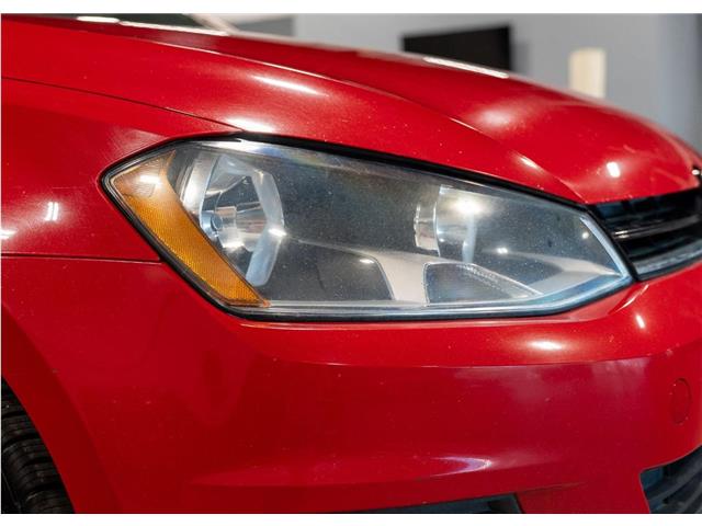 2015 Volkswagen Golf 1.8 TSI Highline (Stk: R68901) in Calgary - Image 11 of 24