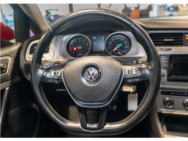 2015 Volkswagen Golf 1.8 TSI Highline (Stk: R68901) in Calgary - Image 15 of 24