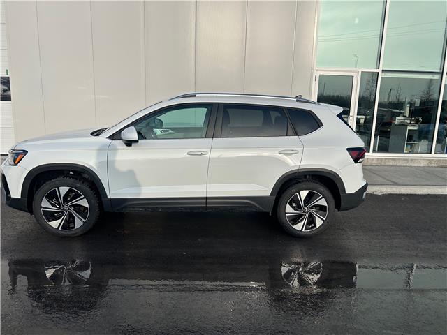 2026 Volkswagen Taos Comfortline (Stk: 13242) in Peterborough - Image 2 of 20