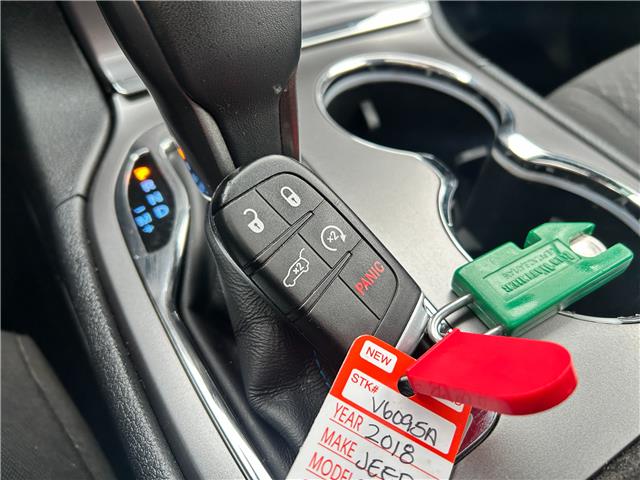 2018 Jeep Grand Cherokee Laredo (Stk: V6095A) in Kingston - Image 18 of 26