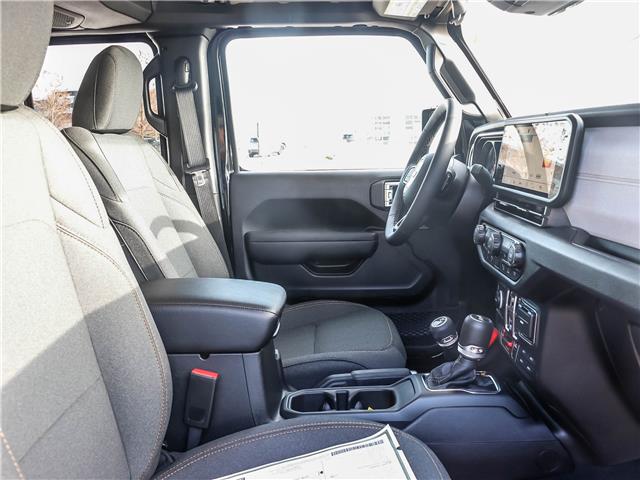 2026 Jeep Wrangler Sport (Stk: 15-26121) in London - Image 24 of 26