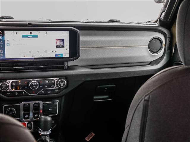 2026 Jeep Wrangler Sport (Stk: 15-26140) in London - Image 12 of 20