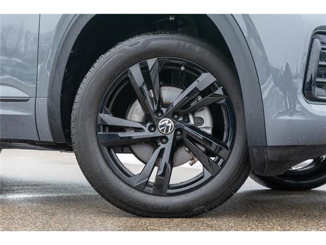 2025 Volkswagen Atlas Cross Sport 2.0 TSI Comfortline R-Line Black Edition (Stk: V25467) in Waterloo - Image 4 of 20