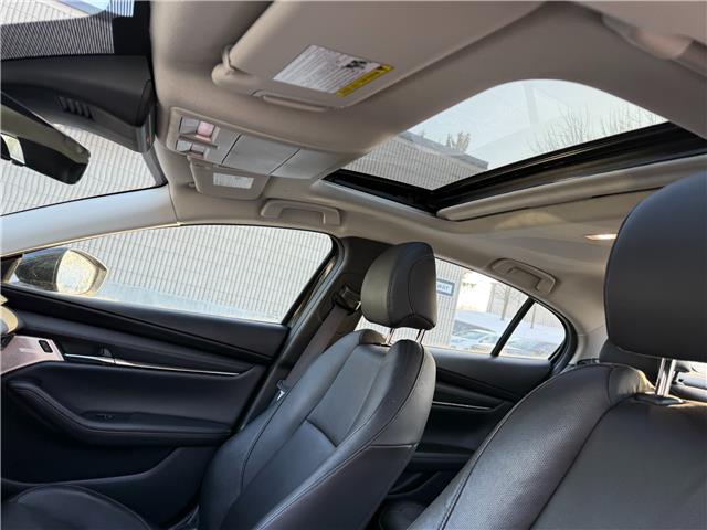 2020 Mazda Mazda3 GT (Stk: 45626A) in Newmarket - Image 11 of 32