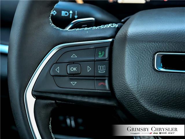 2025 Jeep Grand Cherokee Laredo (Stk: N25206) in Grimsby - Image 23 of 31