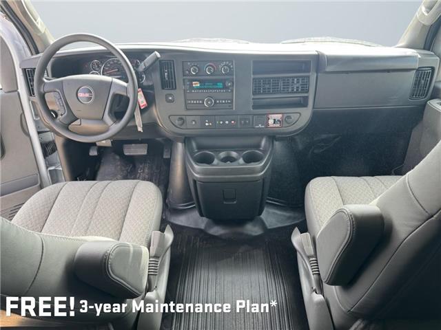 2025 GMC Savana 3500 Work Van (Stk: 360380) in AIRDRIE - Image 10 of 15
