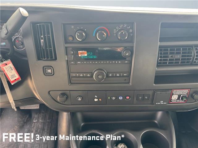 2025 GMC Savana 3500 Work Van (Stk: 360380) in AIRDRIE - Image 11 of 15