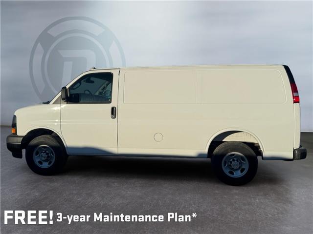 2025 Chevrolet Express 3500 Work Van (Stk: 219459) in AIRDRIE - Image 2 of 15