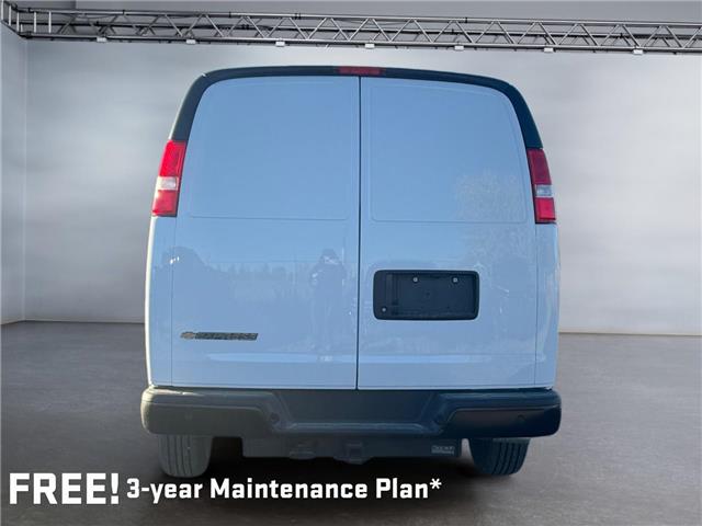 2025 Chevrolet Express 3500 Work Van (Stk: 219459) in AIRDRIE - Image 4 of 15