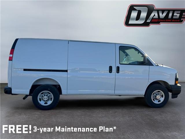 2025 Chevrolet Express 3500 Work Van (Stk: 219459) in AIRDRIE - Image 6 of 15