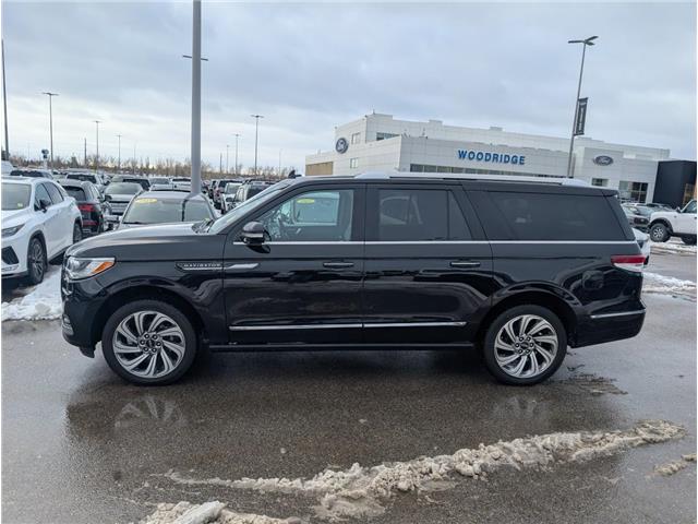 2023 Lincoln Navigator L Reserve (Stk: 19273) in Calgary - Image 2 of 30