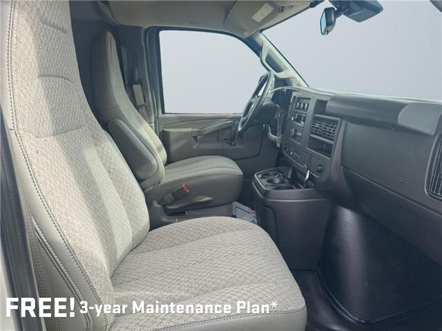 2025 Chevrolet Express 3500 Work Van (Stk: 219513) in AIRDRIE - Image 15 of 15