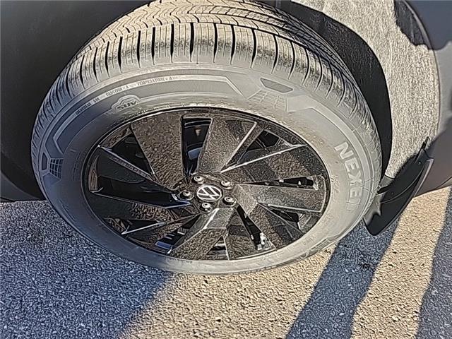 2026 Volkswagen Atlas Cross Sport 2.0 TSI Highline (Stk: 26315) in Lethbridge - Image 8 of 25