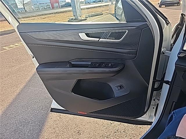 2026 Volkswagen Atlas Cross Sport 2.0 TSI Highline (Stk: 26315) in Lethbridge - Image 19 of 25