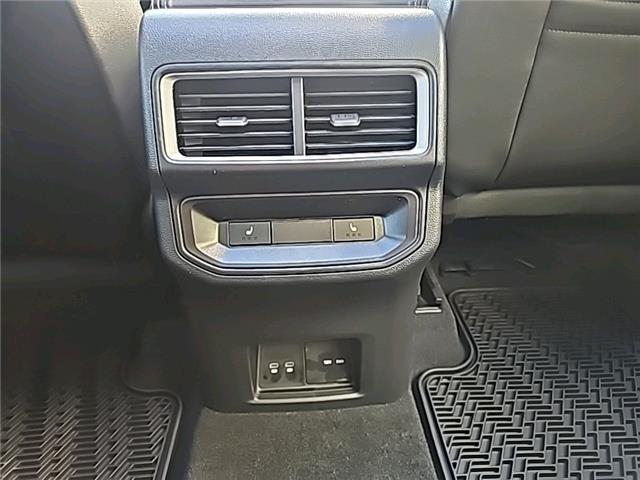 2026 Volkswagen Atlas Cross Sport 2.0 TSI Highline (Stk: 26315) in Lethbridge - Image 22 of 25