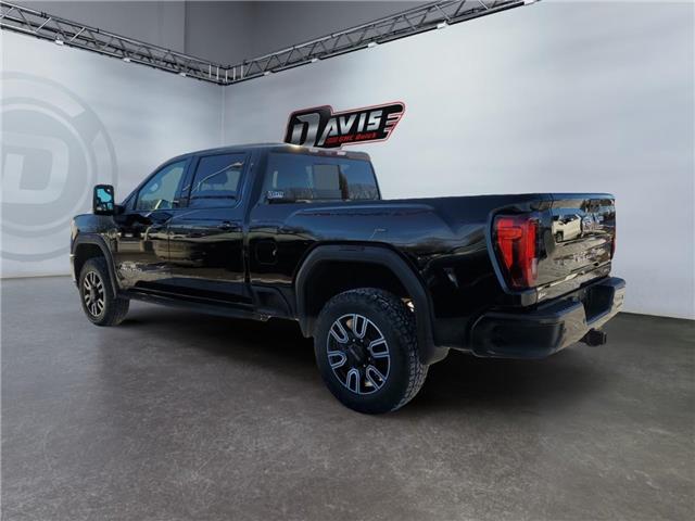 2021 GMC Sierra 2500HD AT4 (Stk: 351565) in Medicine Hat - Image 3 of 15