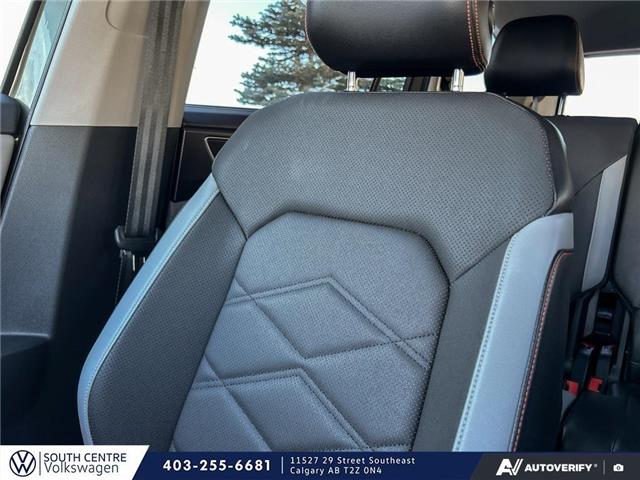 2024 Volkswagen Atlas 2.0 TSI Peak Edition (Stk: SU7692) in Calgary - Image 18 of 23