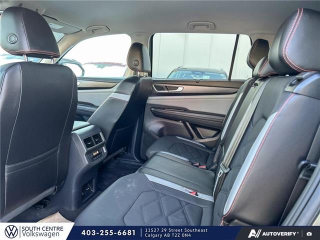 2024 Volkswagen Atlas 2.0 TSI Peak Edition (Stk: SU7692) in Calgary - Image 21 of 23