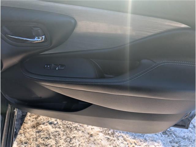 2017 Nissan Murano SL (Stk: 19387) in Calgary - Image 10 of 27