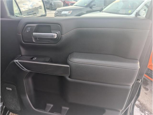 2020 GMC Sierra 1500 AT4 (Stk: S-1911A) in Calgary - Image 10 of 28