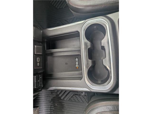 2020 GMC Sierra 1500 AT4 (Stk: S-1911A) in Calgary - Image 24 of 28