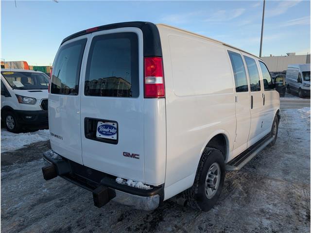 2023 GMC Savana 2500 Work Van (Stk: 19335) in Calgary - Image 6 of 20