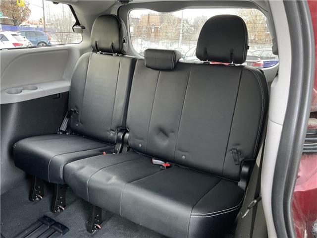 2015 Toyota Sienna  (Stk: 4684) in KITCHENER - Image 16 of 30