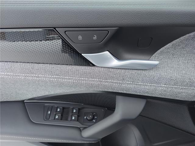 2026 Volkswagen Tiguan Trendline (Stk: 260136) in Regina - Image 15 of 35