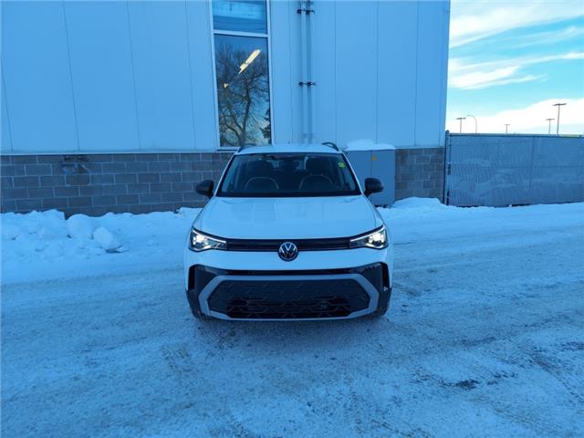 2026 Volkswagen Taos Trendline (Stk: 260141) in Regina - Image 2 of 37