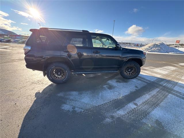 2021 Toyota 4Runner Base (Stk: 5968372M) in Cranbrook - Image 6 of 23