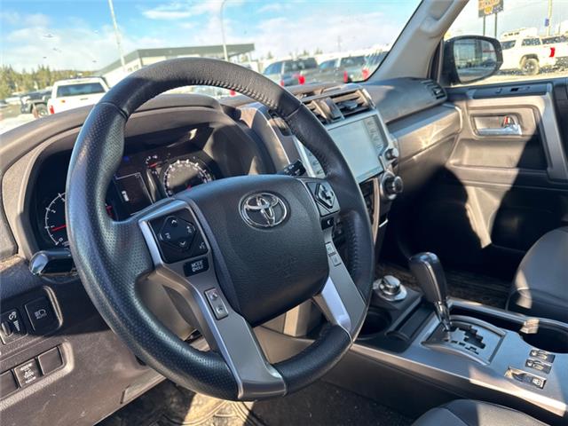 2021 Toyota 4Runner Base (Stk: 5968372M) in Cranbrook - Image 9 of 23
