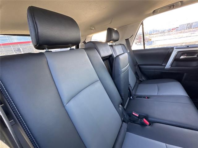 2021 Toyota 4Runner Base (Stk: 5968372M) in Cranbrook - Image 12 of 23