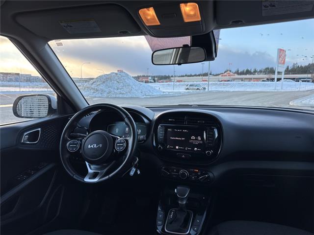 2023 Kia Soul EX (Stk: 7210420K) in Cranbrook - Image 10 of 20
