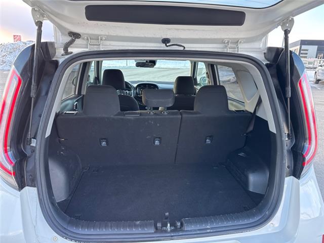 2023 Kia Soul EX (Stk: 7210420K) in Cranbrook - Image 18 of 20