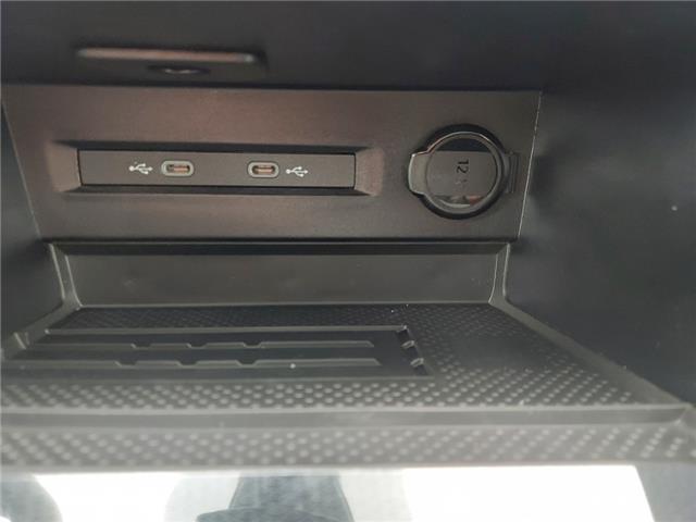 2026 Volkswagen Taos Highline (Stk: 260152) in Regina - Image 36 of 43