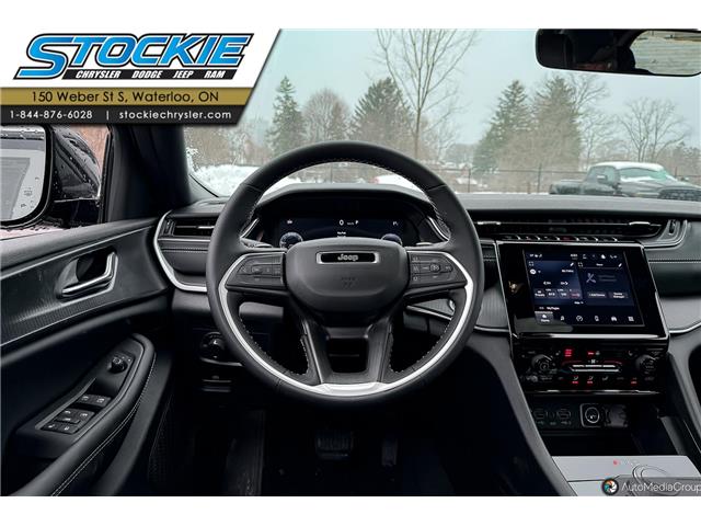 2025 Jeep Grand Cherokee Laredo (Stk: 46430) in Waterloo - Image 11 of 20