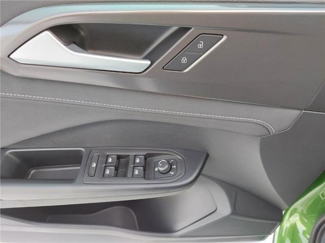 2026 Volkswagen Taos Comfortline Black Edition (Stk: 260153) in Regina - Image 16 of 41