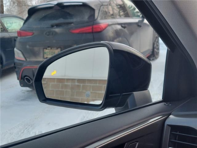 2026 Volkswagen Taos Comfortline Black Edition (Stk: 260155) in Regina - Image 36 of 42