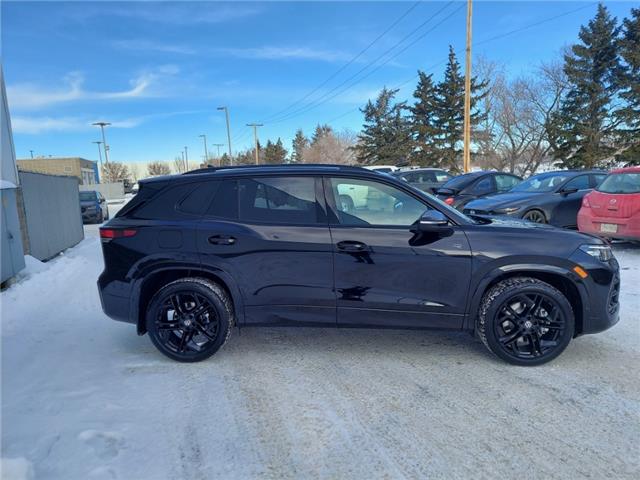 2026 Volkswagen Tiguan Comfortline R-Line Black Edition (Stk: 260156) in Regina - Image 4 of 39