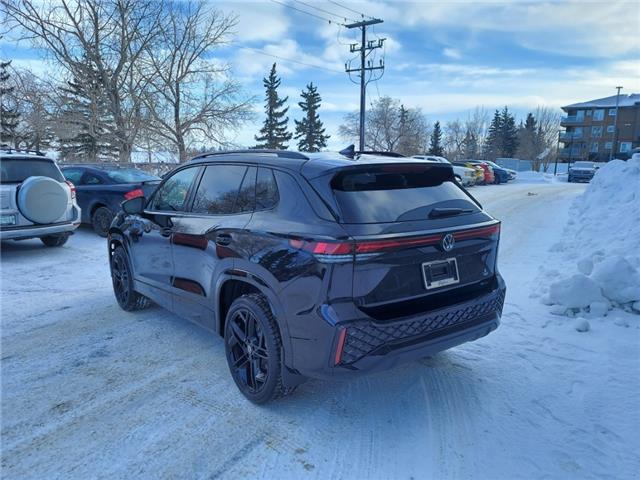 2026 Volkswagen Tiguan Comfortline R-Line Black Edition (Stk: 260156) in Regina - Image 11 of 39