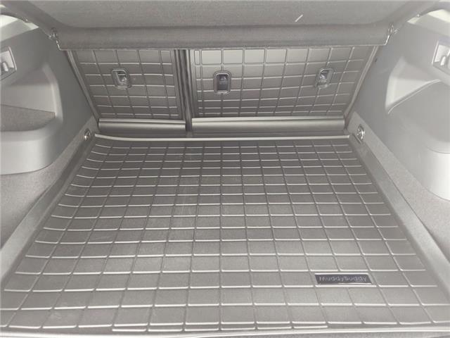 2026 Volkswagen Tiguan Comfortline R-Line Black Edition (Stk: 260156) in Regina - Image 13 of 39