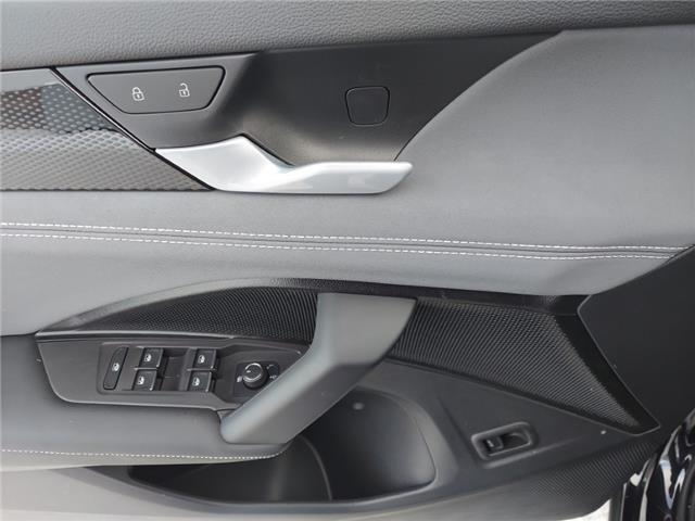 2026 Volkswagen Tiguan Comfortline R-Line Black Edition (Stk: 260156) in Regina - Image 17 of 39