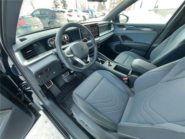 2026 Volkswagen Tiguan Comfortline R-Line Black Edition (Stk: 260156) in Regina - Image 18 of 39