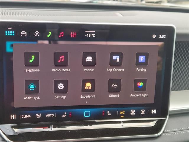 2026 Volkswagen Tiguan Comfortline R-Line Black Edition (Stk: 260156) in Regina - Image 32 of 39